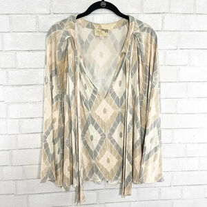 Elizabeth and James Pastel Geometric Tie Neck Flare Sleeve Silk Shirt Small